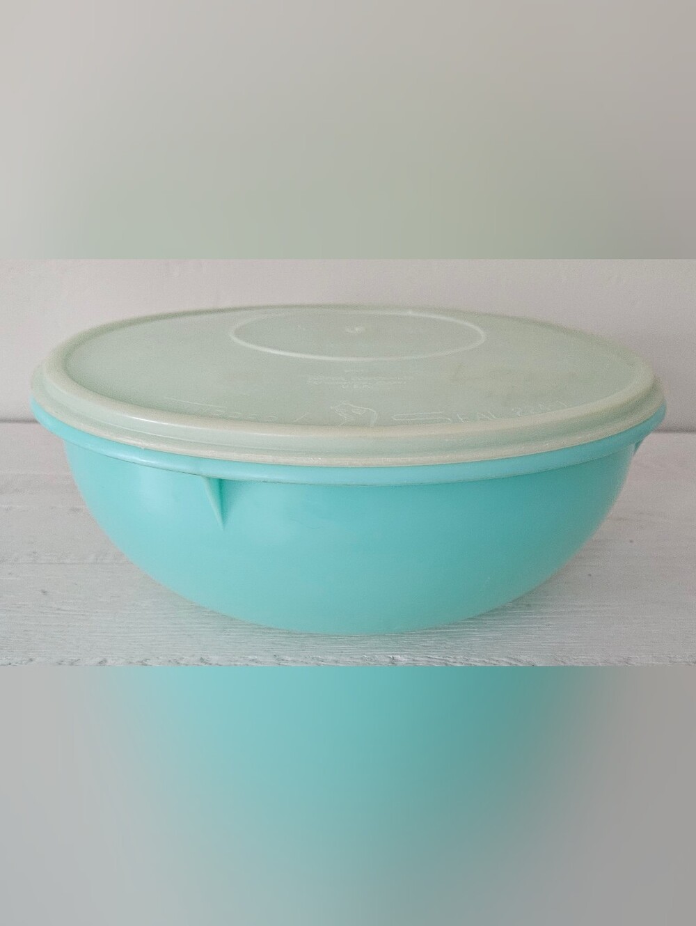 Vintage 50's Tupperware Lrg Fix N Mix 26 Cup Mixing Bowl Jadeite With Clear Lid